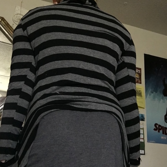 Grey turtle neck - Picture 4 of 4